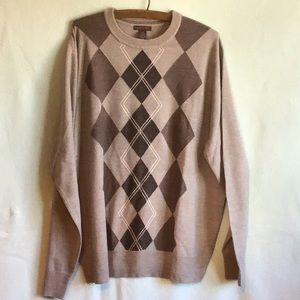 Dockers long sleeve sweater.